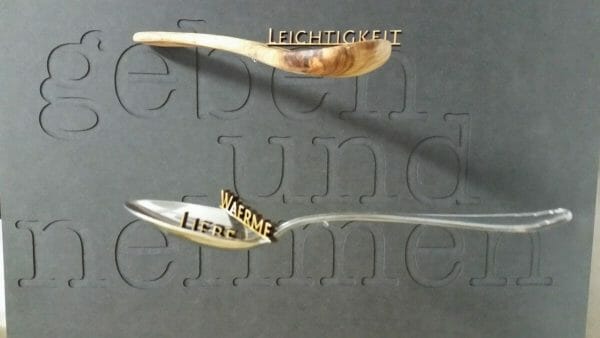 moebelphantasie-installation-kunst-kunst-aus-holz-individuelle-kunst-scaled moebelphantasie-installation-kunst-kunst-aus-holz-individuelle-kunst-scaled